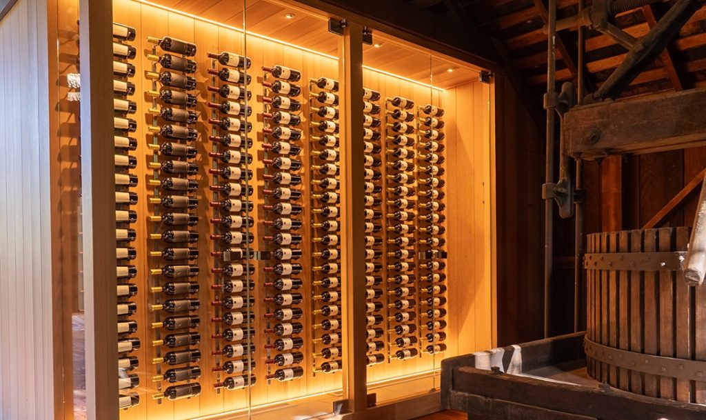 Volker Eisele Cellar Club